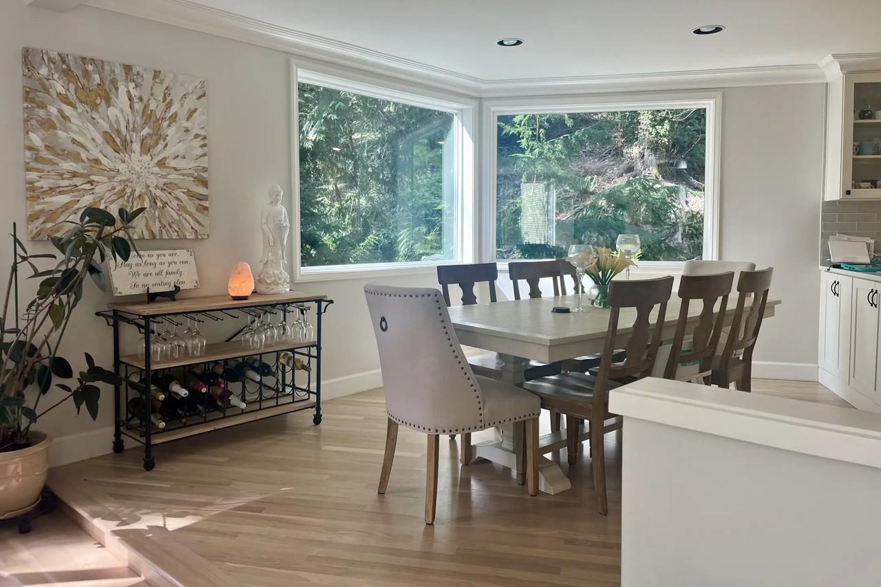 4755 Fernridge Ln - Photo 3 of 15