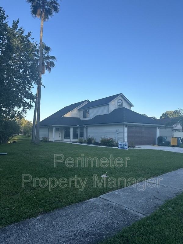 2867 Lantana Lakes Dr W - Photo 2 of 18