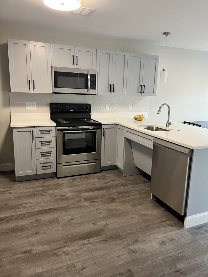 Massachusetts Ave #3B - Photo 2 of 21