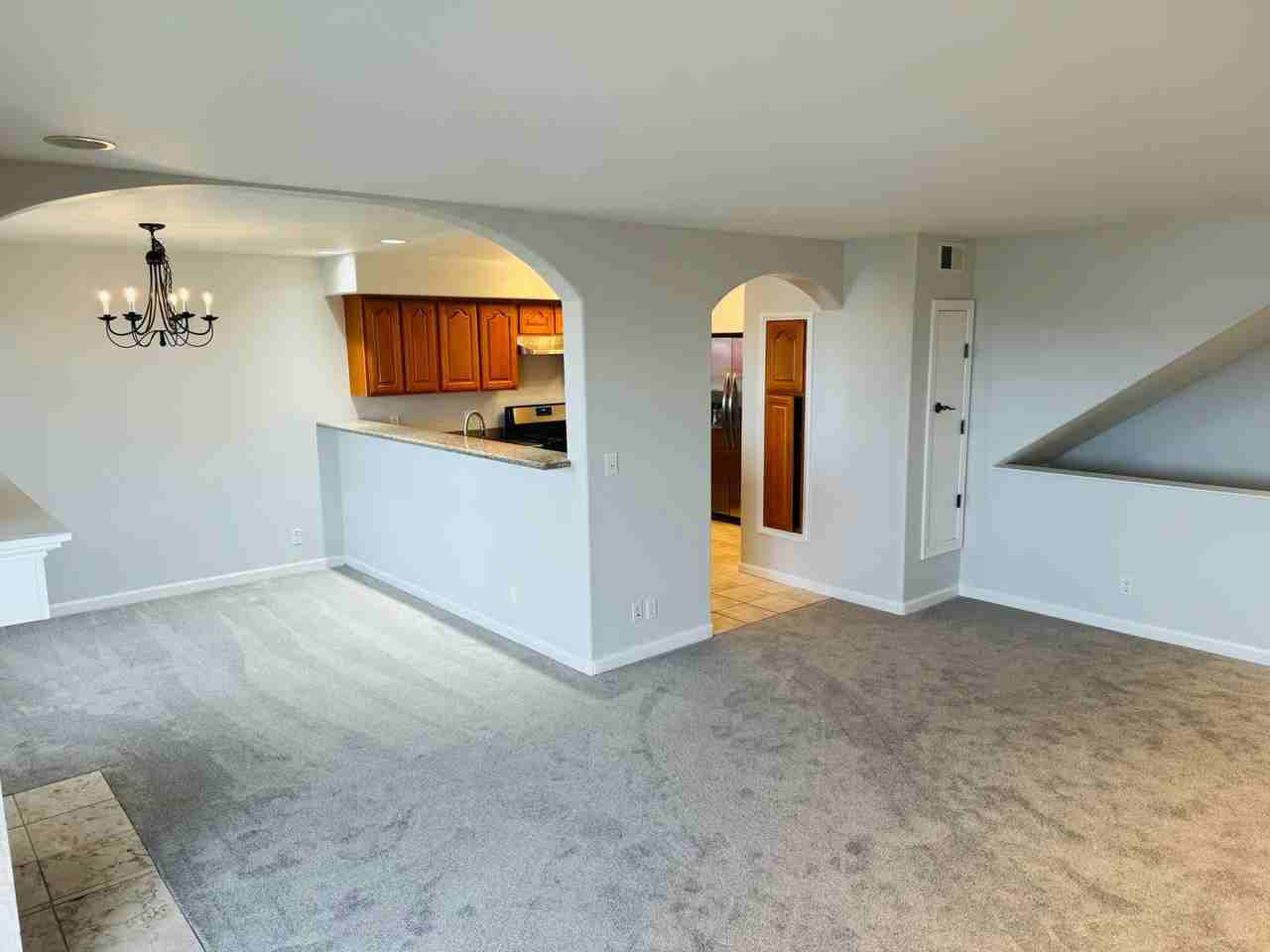 8 Le Conte Cir - Photo 3 of 24