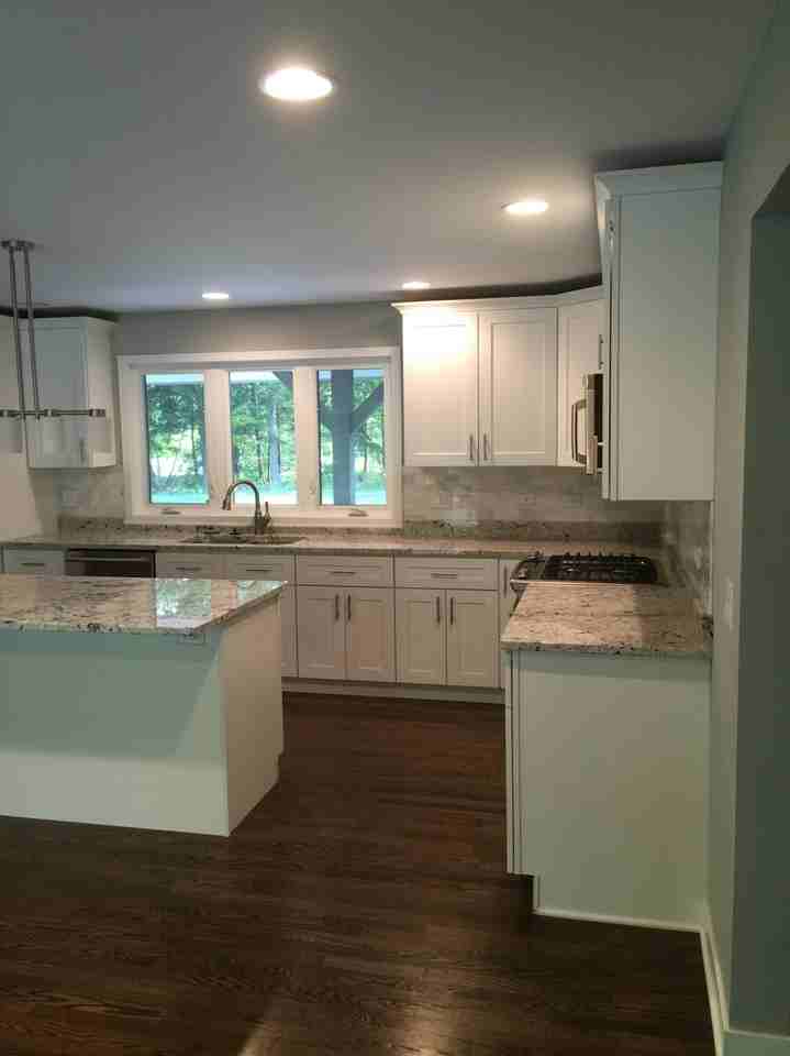 2800 Riverwoods Rd - Photo 3 of 14