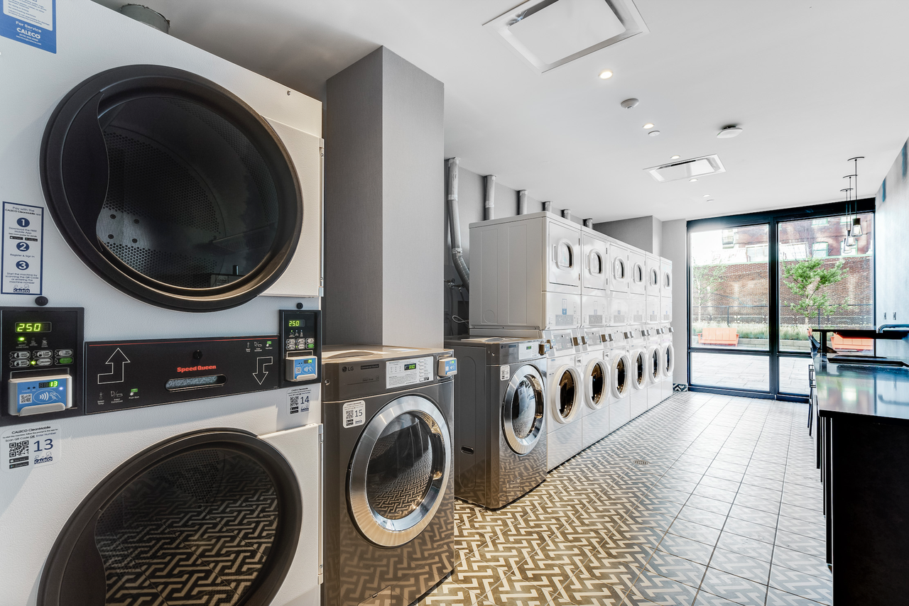 Furnished Rooms at Common at Broadridge - Photo 7 of 23