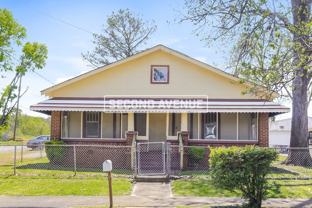 3401 Hickory Avenue Southwest - Photo 1 of 1