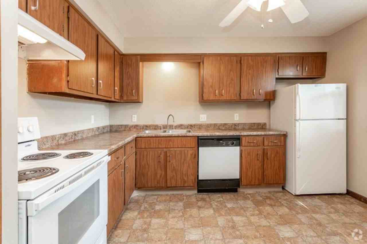 The Heights Apartments - Photo 3 of 50