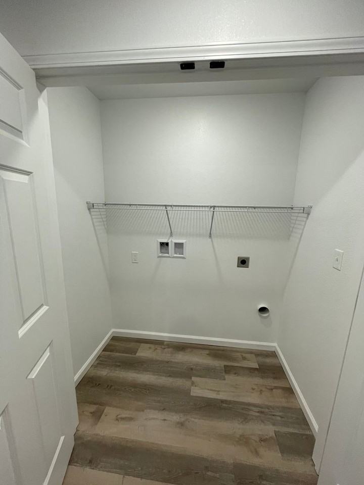 422 Doxey St #3 - Photo 6 of 21