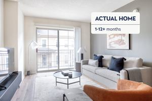 featured image of 5405 Tuckerman Ln #605