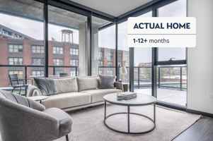 featured image of 1400 W Randolph St #1354