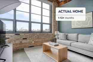 2061 North Southport Avenue - Photo 1 of 1