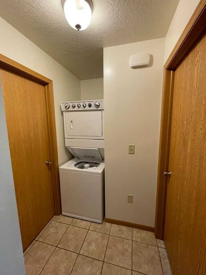 Halfway Creek Apartments - Photo 4 of 27