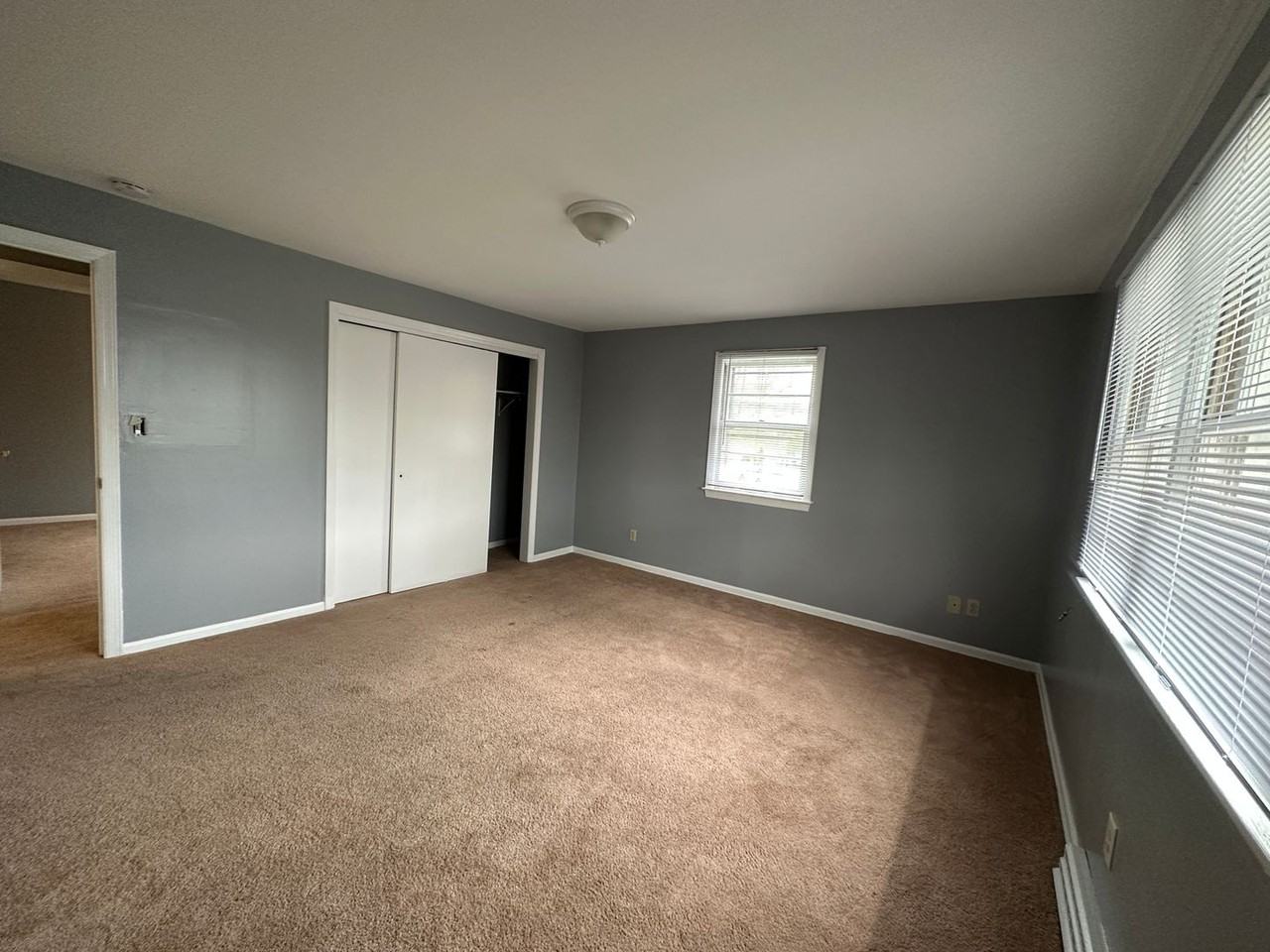 Wallingford Ventures 24 LLC - Photo 2 of 19