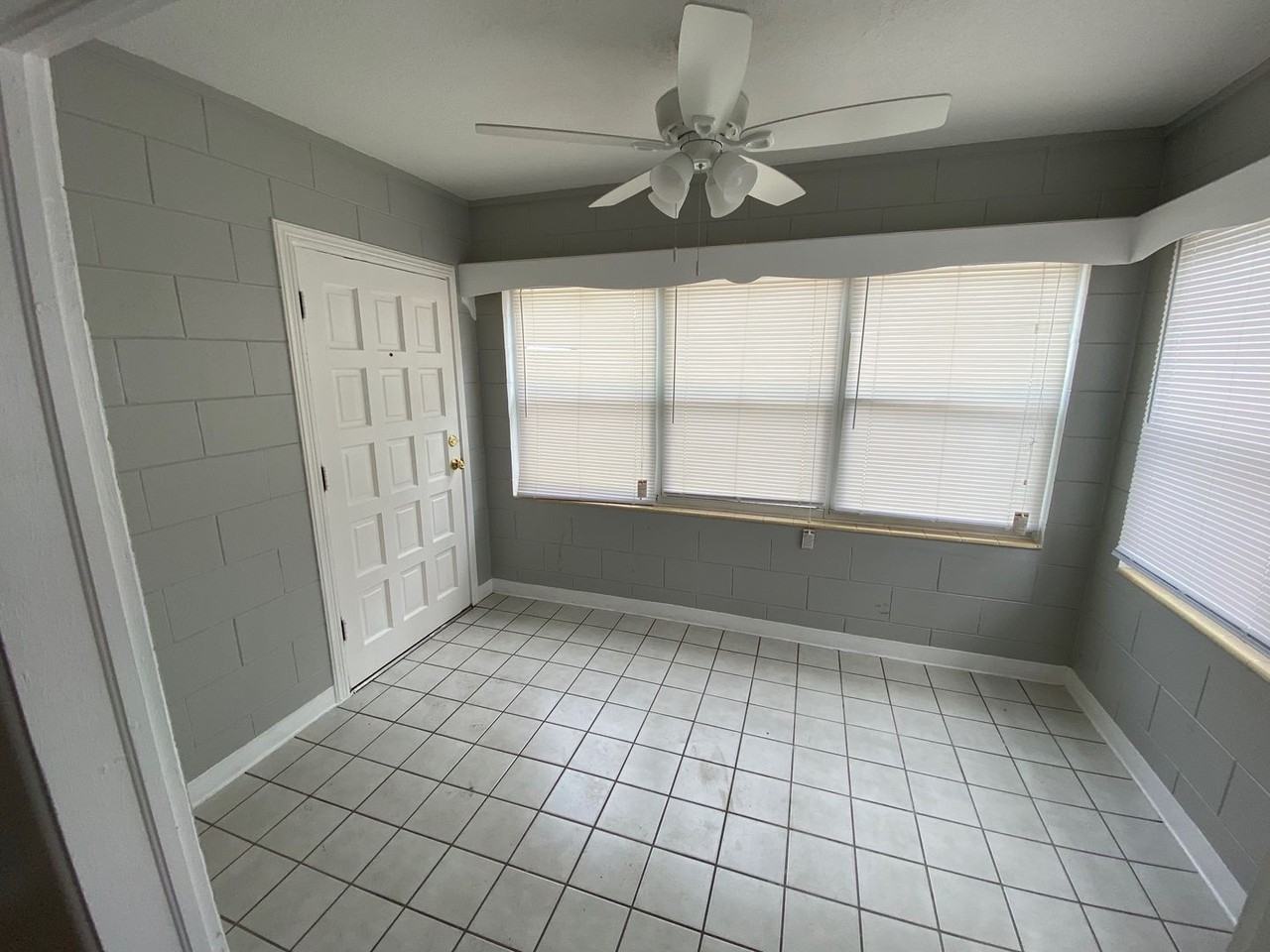 2030 Florence Road - Photo 3 of 12