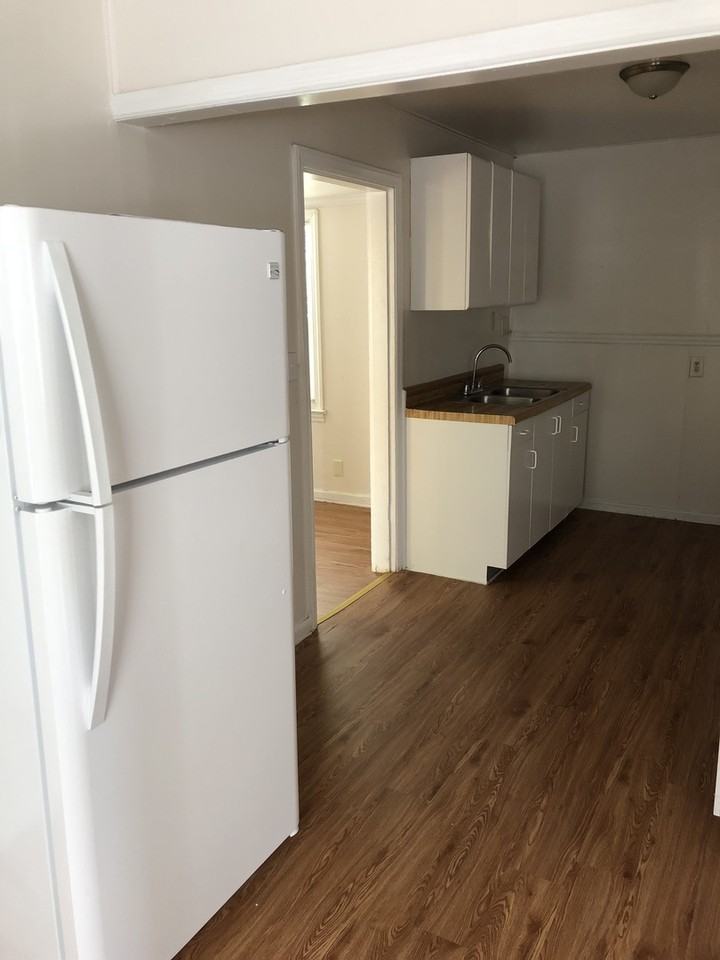 104 Hollywood Blvd - Photo 2 of 4