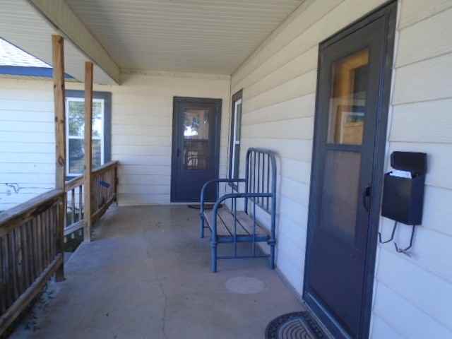 2701 S 23rd St - Photo 3 of 24