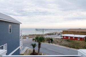 featured image of 202 Fort Fisher Blvd N