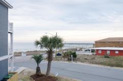 202 Fort Fisher Blvd N - Photo 1 of 1