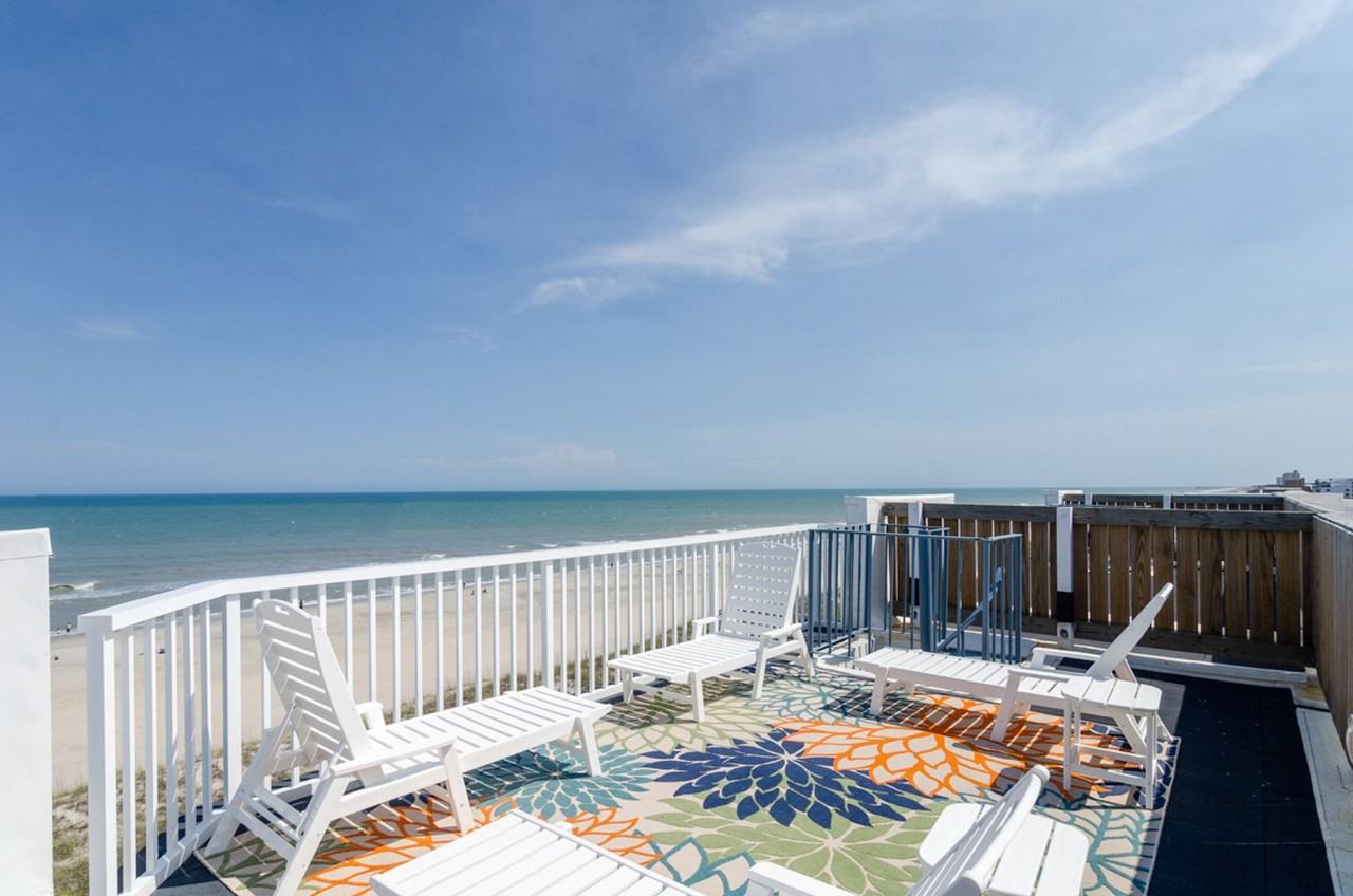 201 Carolina Beach Avenue South - Photo 3 of 29