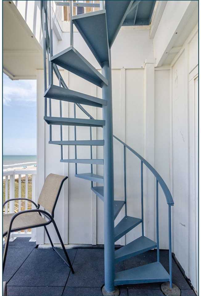 201 Carolina Beach Avenue South - Photo 7 of 29