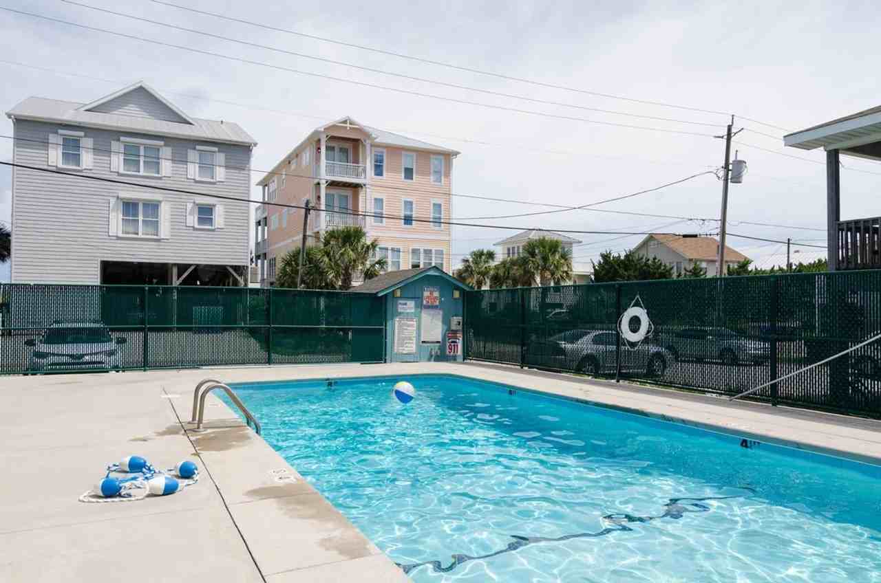 1404 Canal Dr - Photo 2 of 18