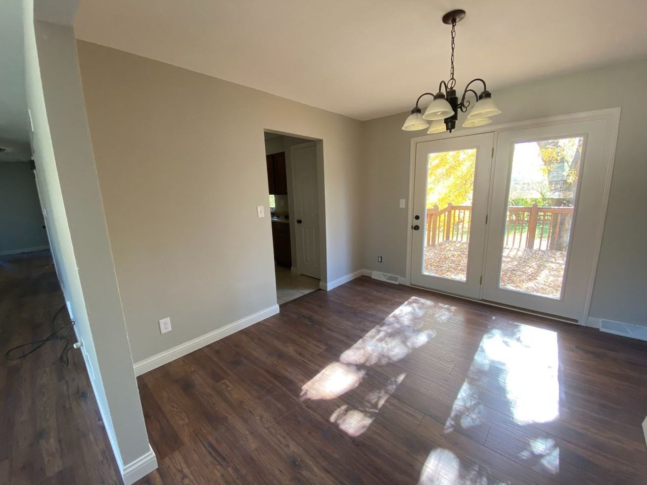 2633 Valley Trails Dr - Photo 3 of 15