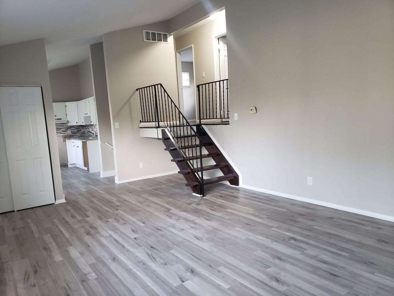 3049 Langfield Dr - Photo 2 of 13