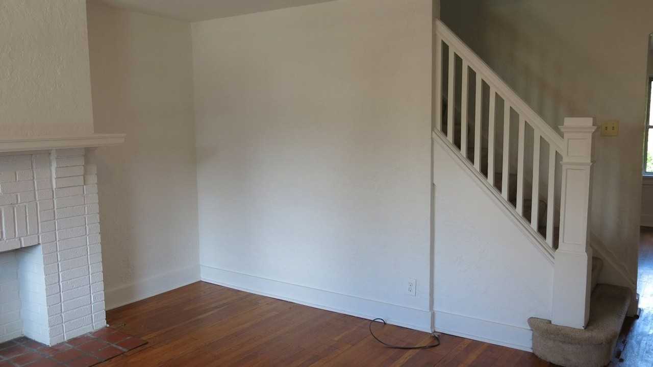 1942 Antietam St - Photo 3 of 11