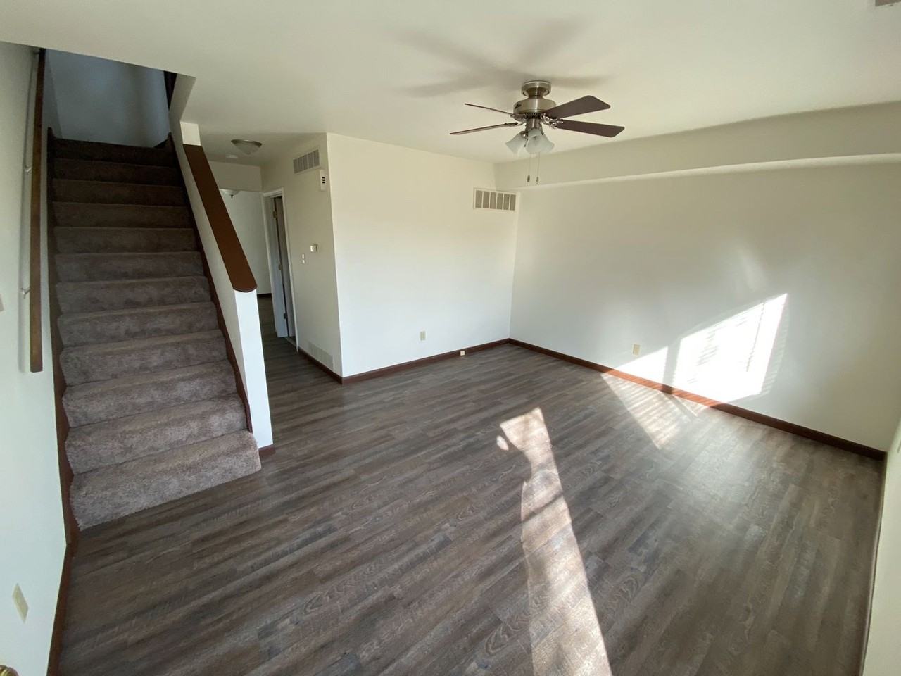 1970 Pomme Rd - Photo 2 of 10