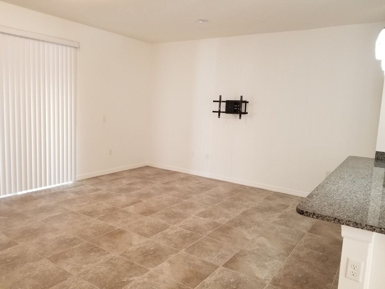 8428 Pine River Rd - Photo 5 of 26