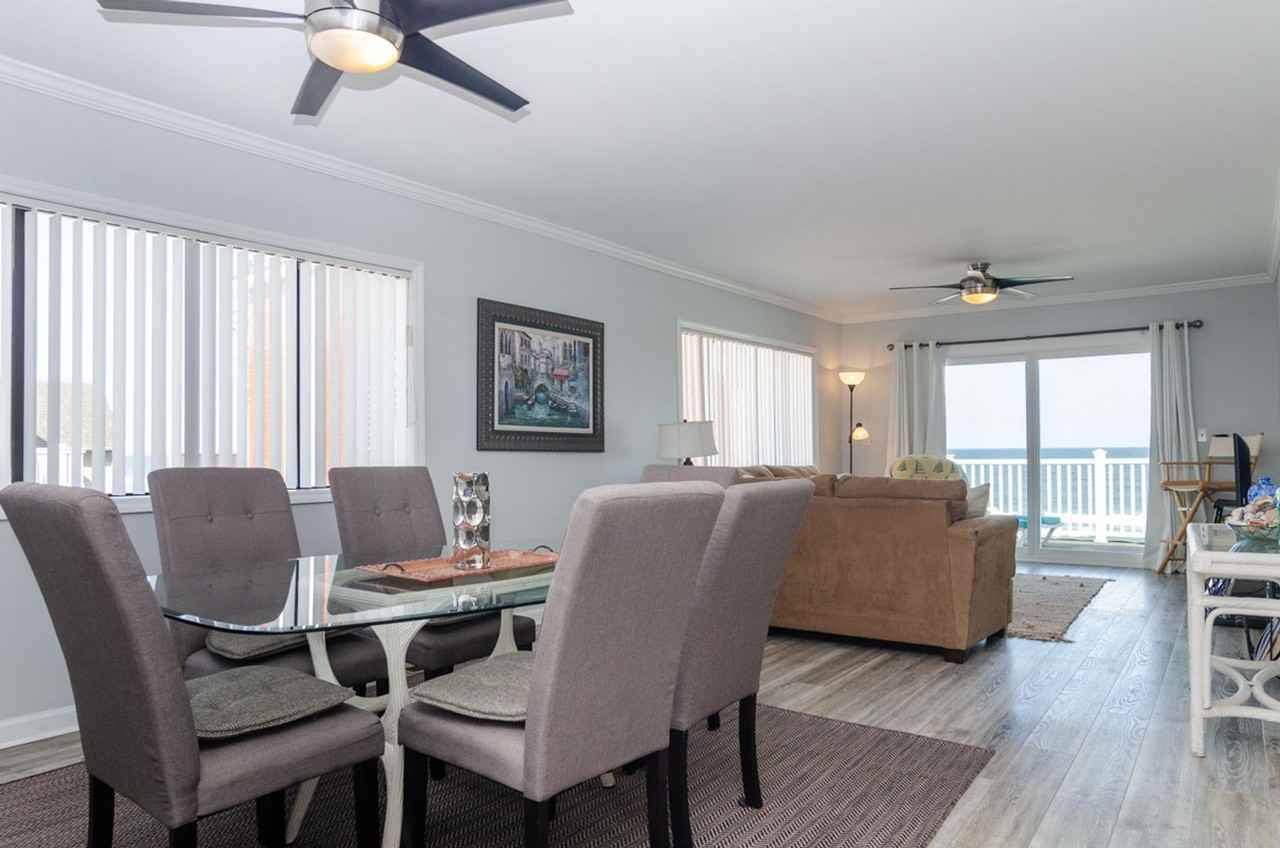 1423 Lake Park Blvd S - Photo 4 of 21