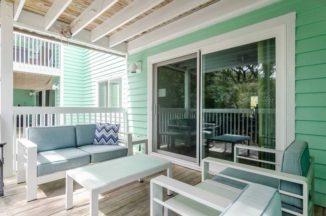 2302 Surfrider Circle - Photo 6 of 29