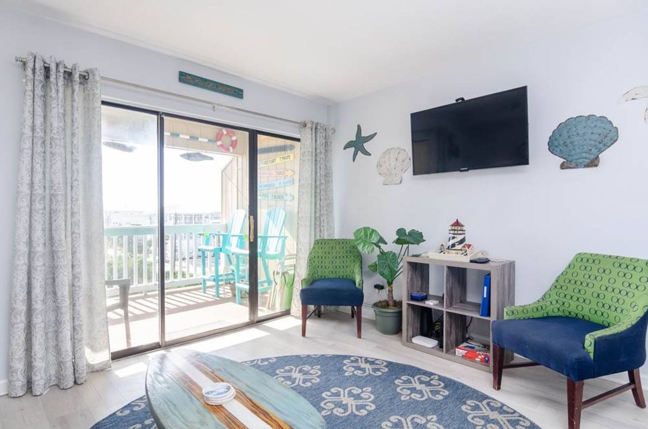 1600 Canal Drive #A21 - Photo 3 of 21