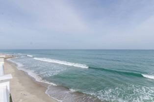 1437 Fort Fisher Blvd S - Photo 1 of 1