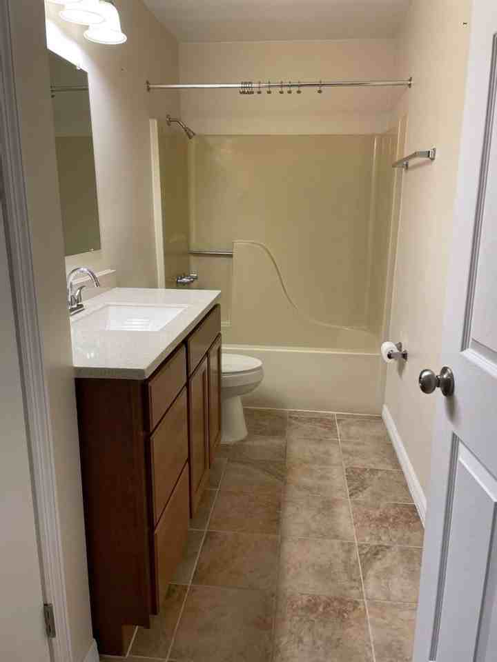 23846 Oak Ln - Photo 2 of 7