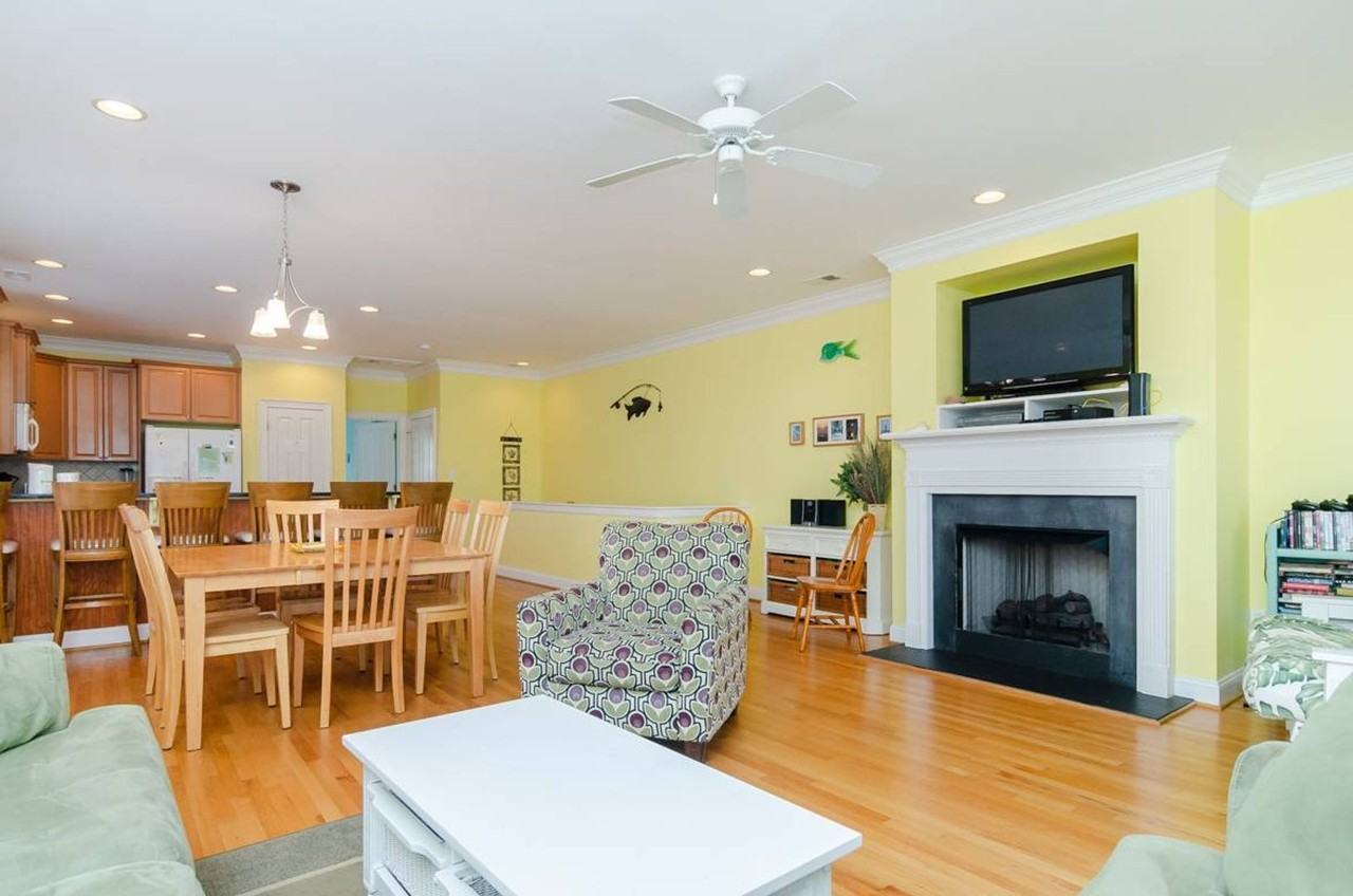 226 Third Ave N - Photo 4 of 30