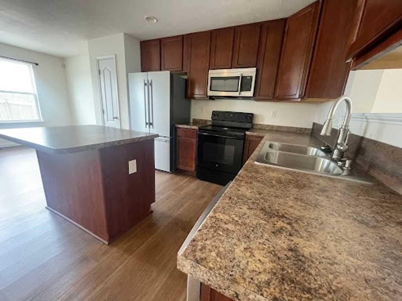 166 Birds Eye View Dr - Photo 2 of 16