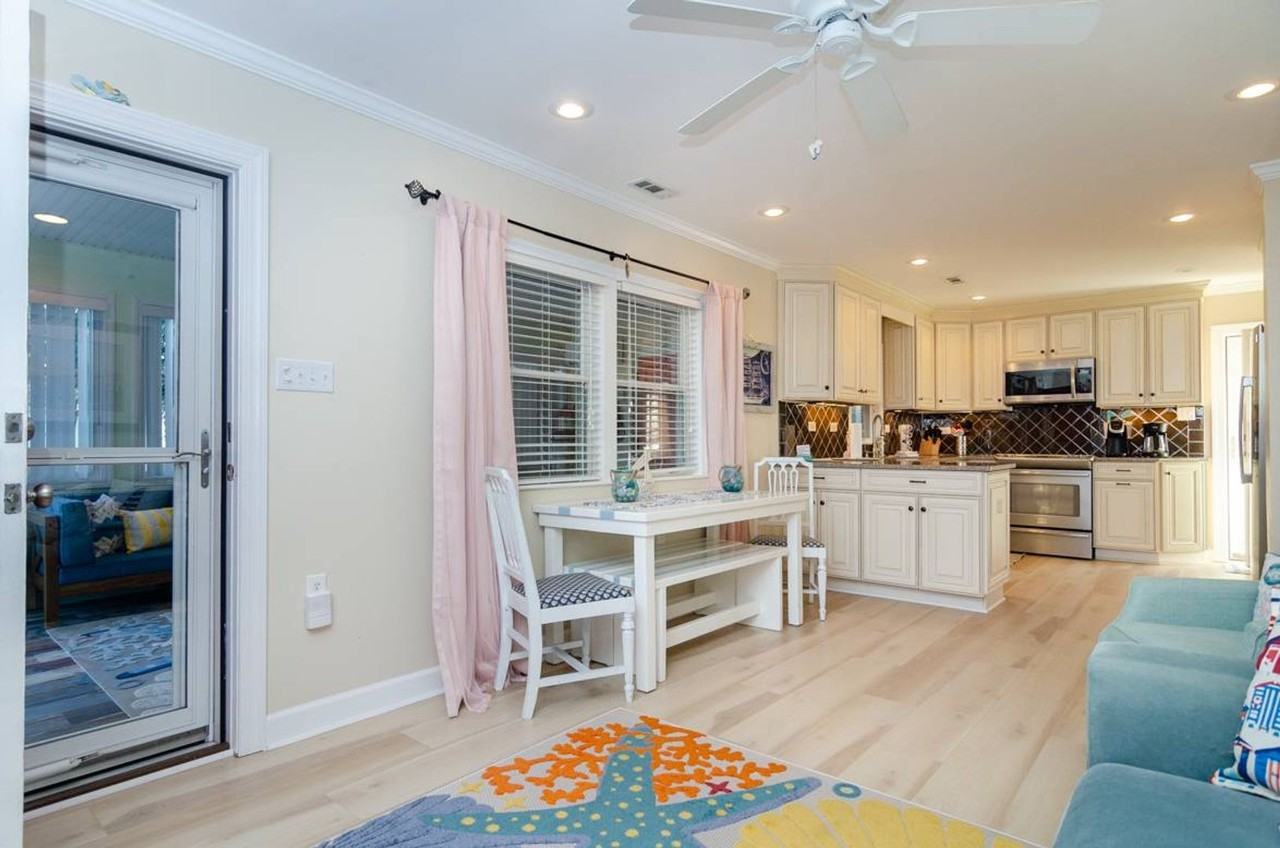 125 Fourth Ave N - Photo 4 of 25