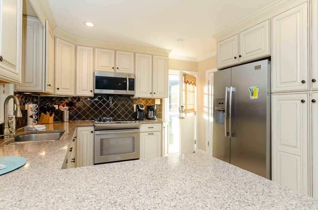 125 Fourth Ave N - Photo 7 of 25