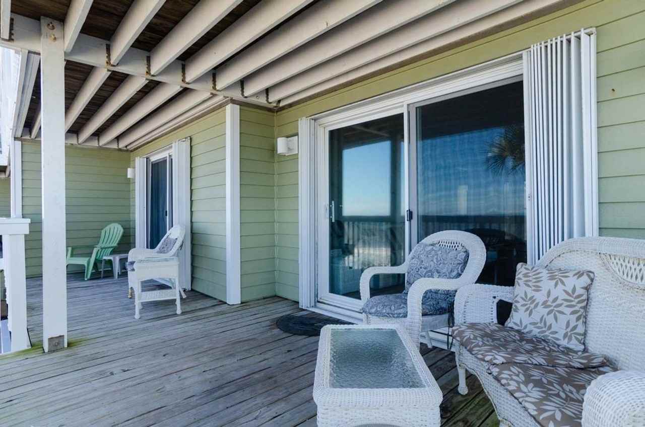 2102B Surfrider Ct - Photo 7 of 35