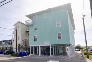 featured image of 908 Carolina Beach Ave N
