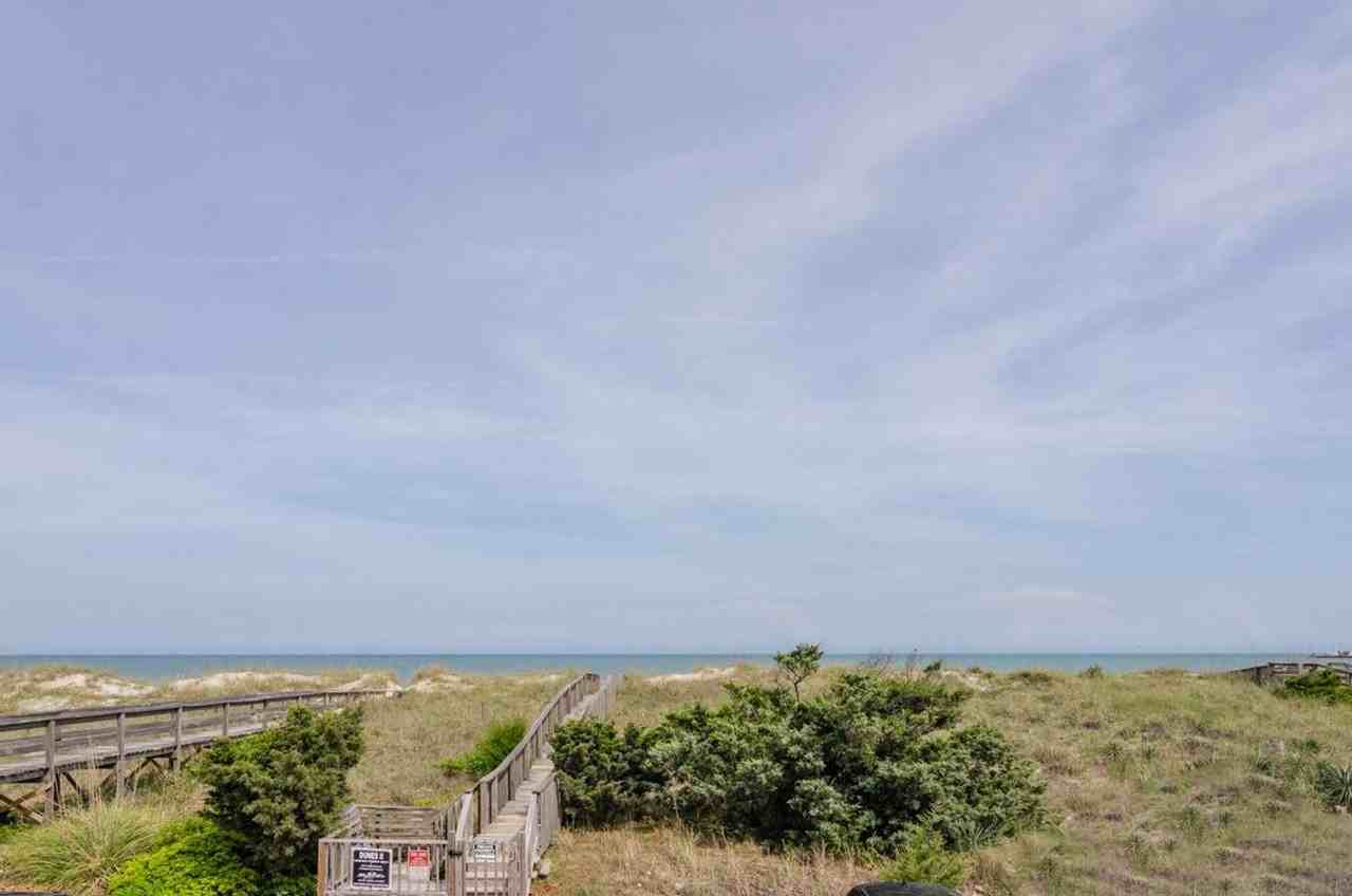 908 Carolina Beach Ave N - Photo 2 of 23