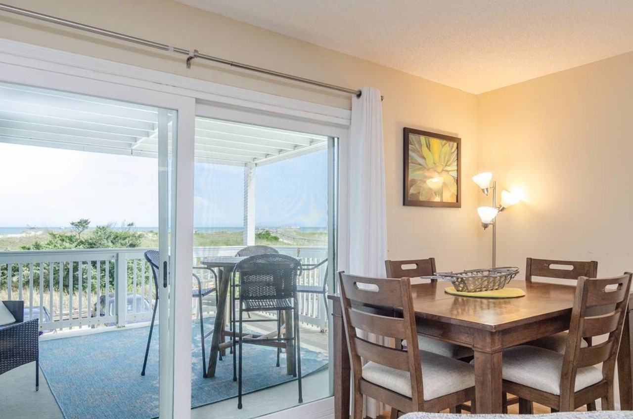 908 Carolina Beach Ave N - Photo 6 of 23