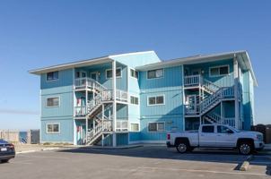 featured image of 1437 Fort Fisher Blvd S