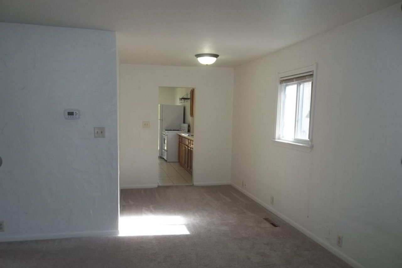 3612 Goodrich Ave - Photo 2 of 4