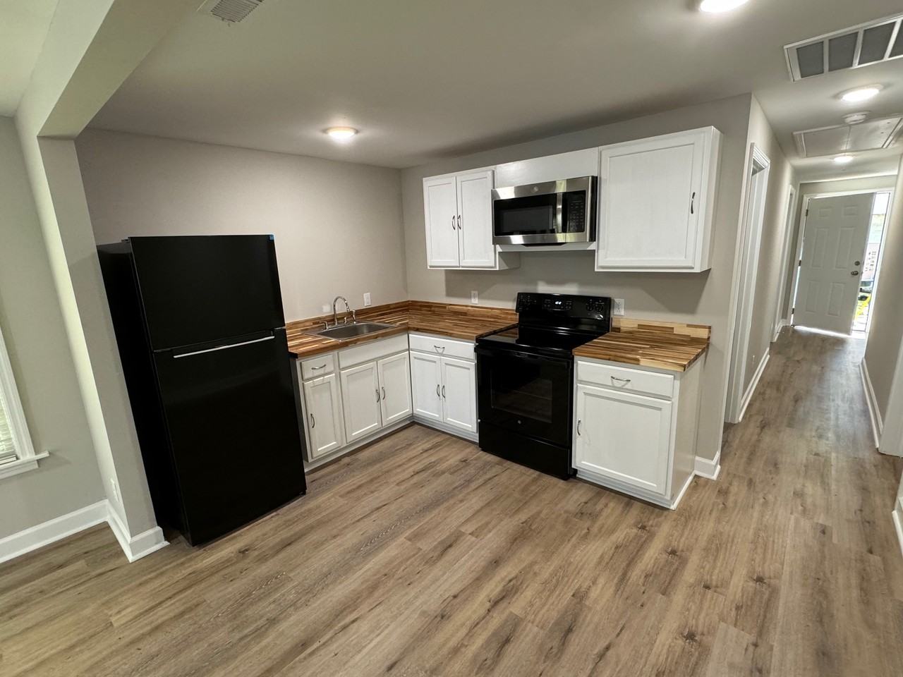 1716 Hampton St #NA - Photo 2 of 11