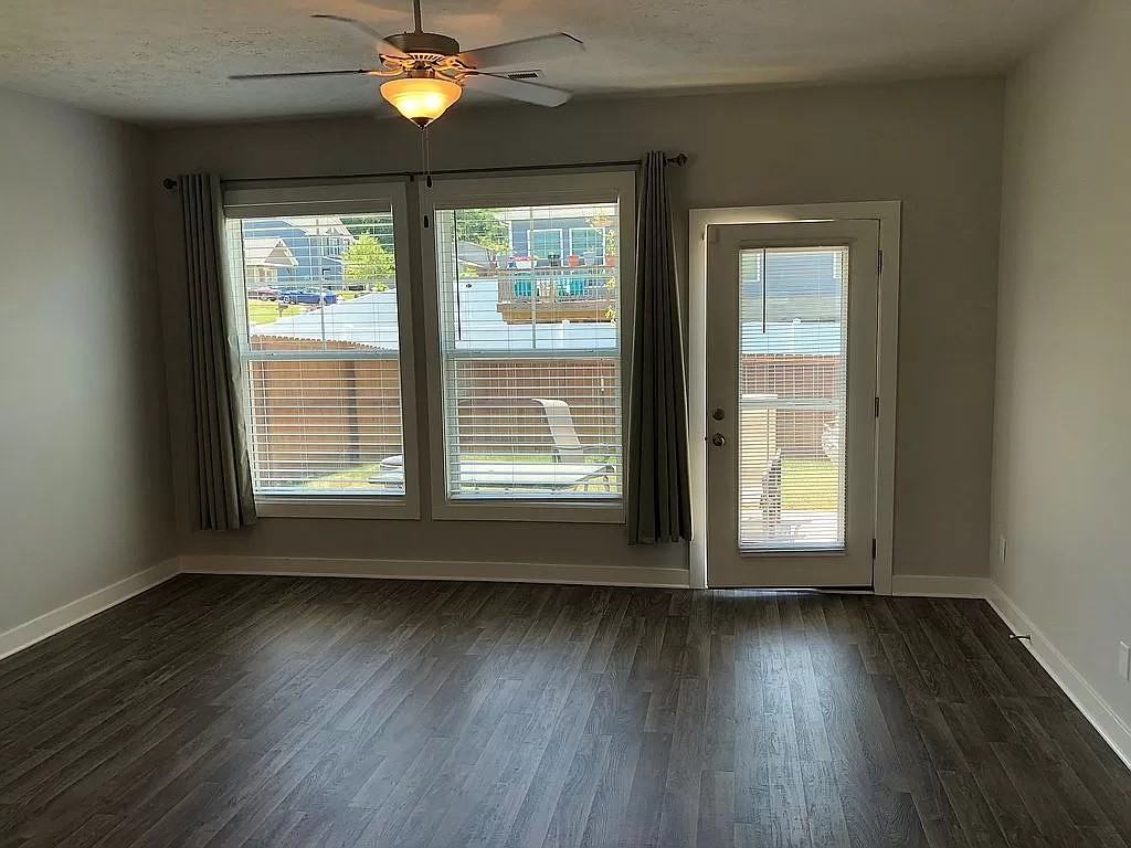 7150 Oakpark Dr #NA - Photo 7 of 14