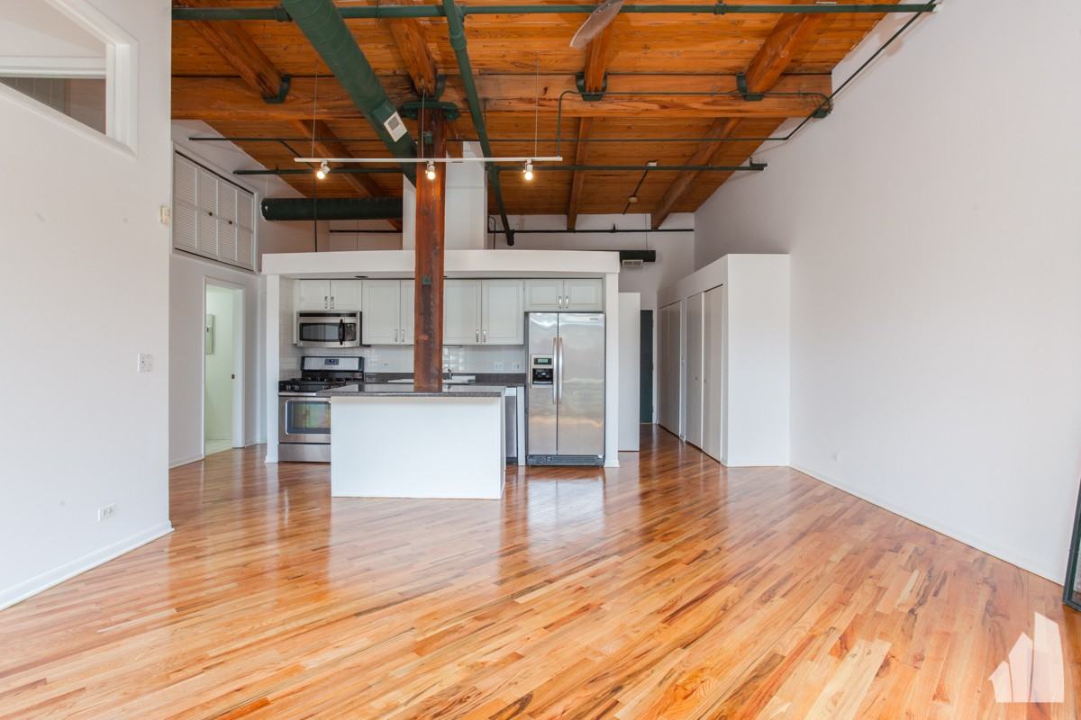 2222 W Diversey Ave #306 - Photo 3 of 16