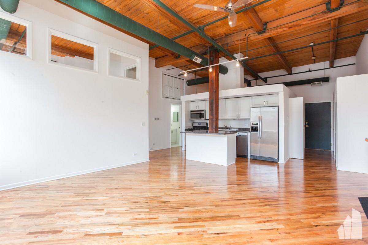 2222 W Diversey Ave #306 - Photo 4 of 16