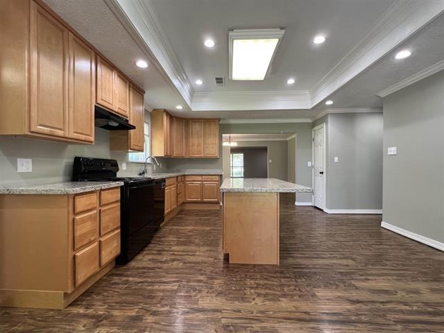1030 Pine Timbers Dr - Photo 3 of 33