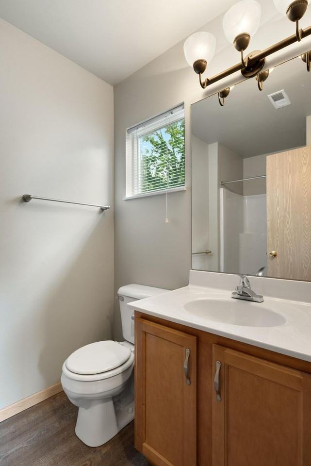 Columbia Woods Apartments - Photo 7 of 50