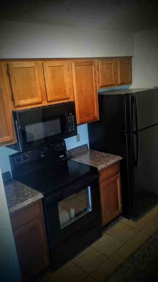 Lorimar Townhomes, LLC - Photo 6 of 25