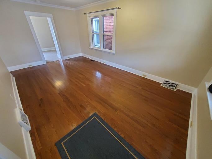 62 Langarth St E - Photo 3 of 12